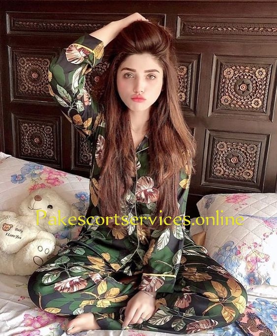 call girls services in karachi